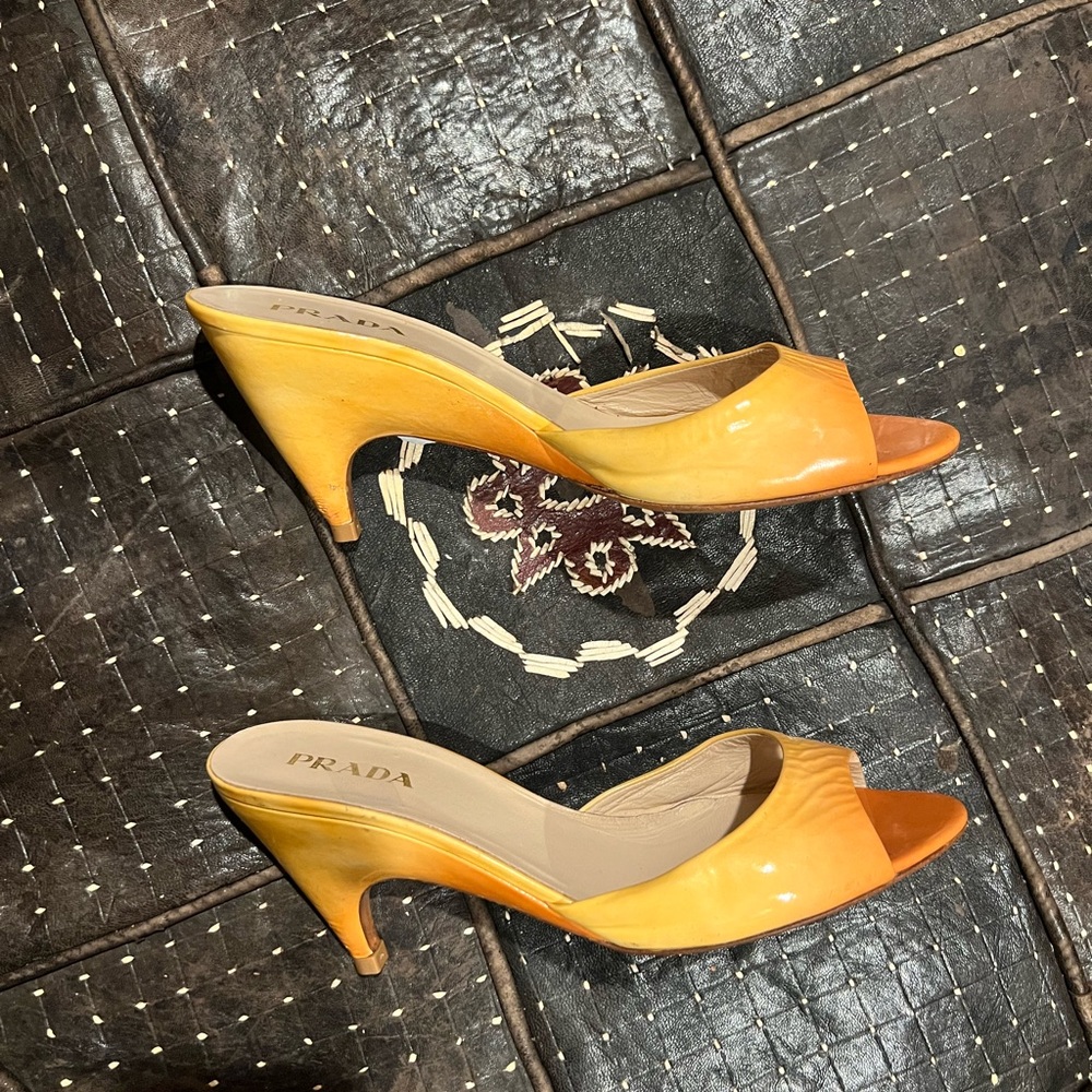Vintage Prada Ombré kitten heels